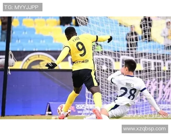 冲向足球明星的年轻球员们他们的梦想与奋斗历程